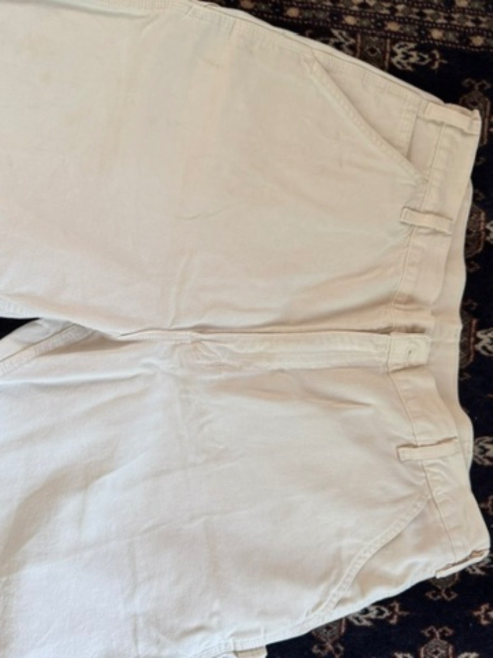Carhartt cargo beige shorts size 40